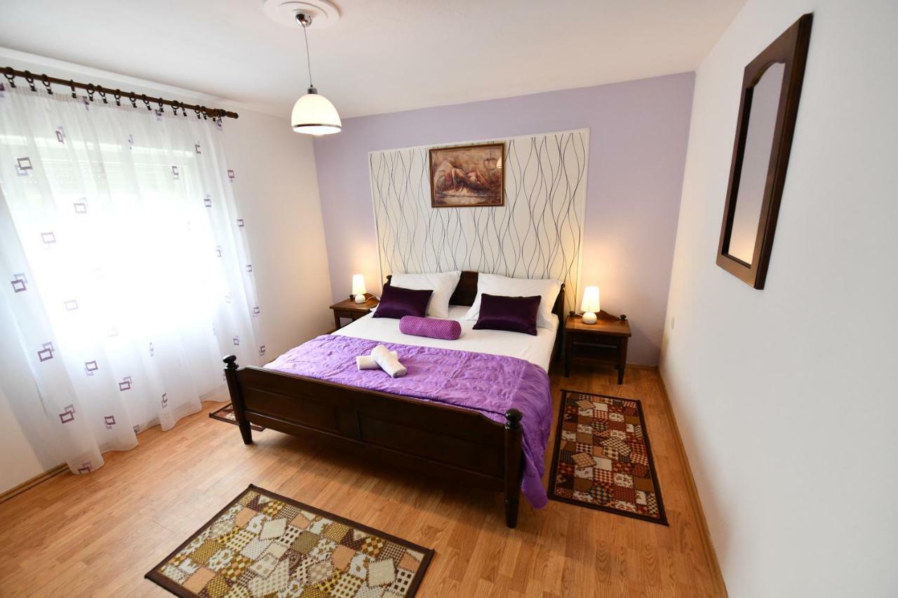 Holiday Home Miramary Триль Экстерьер фото