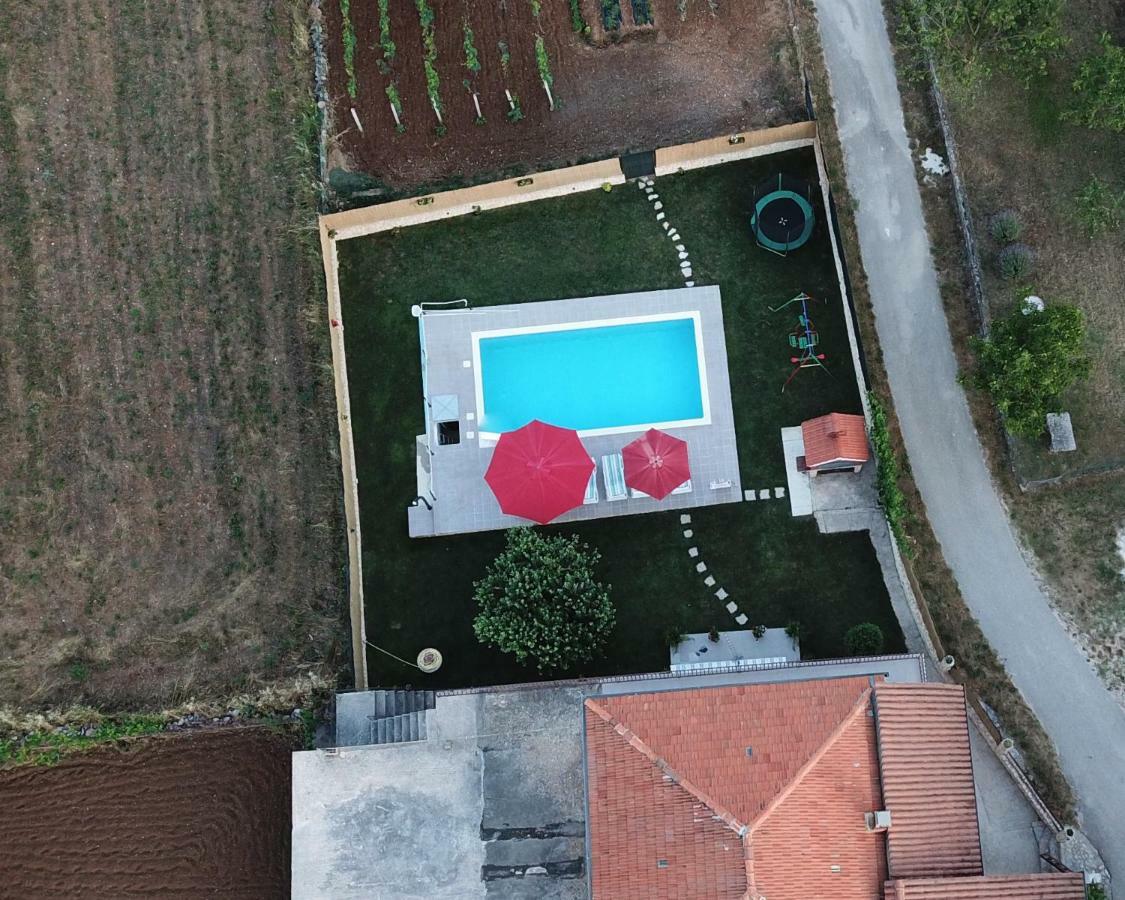 Holiday Home Miramary Триль Экстерьер фото